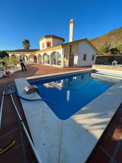 Beautiful villa with pool near Casarabonela - 4