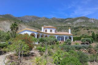 Beautiful villa with pool near Casarabonela - 6