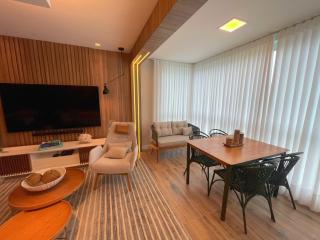 Jurere Internacional Apto Decorado Perfeito - 3