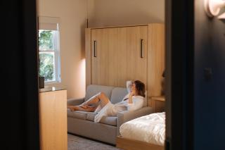 The St Laurent Guest Rooms - 6