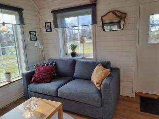 Fully equipped cottage near the sea - 1