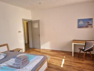 MacFeWo - Komplette Ferienwohnung im Stadtkern von Mayen - Mayen - 4