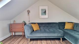 The Loft by Switchback Stays - Cardiff - 4