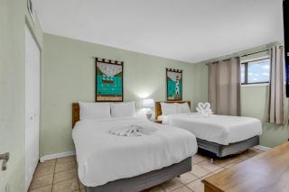 Hosteeva Oceanview Meridian Plaza Condo - Myrtle Beach - 7