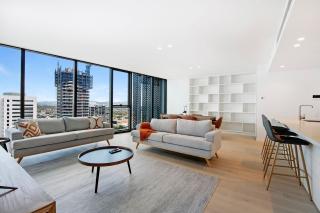 Signature Broadbeach Ocean Views Apartment - CoastHM - Gold Coast - 6