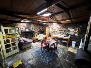 Rustic miners cabin - Faraday - 7