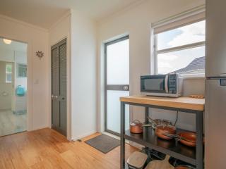 Beach House on Hetherington - Whangamata Home - Whangamata - 3