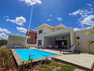 ELOMY VILLA - Albion - 2