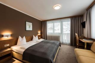 Hotel Medrazerhof - Fulpmes - 5