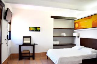 Chrisban Hotel Boutique - Buga - 8