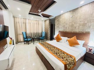 Hotel Dayal Regency, Shushant Lok sector 29, Near Fortis Hospital - Gurgaon - 8