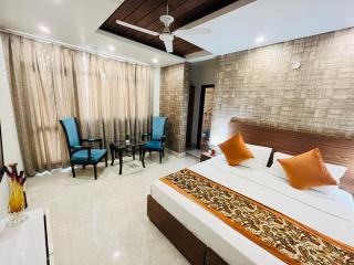 Hotel Dayal Regency, Shushant Lok sector 29, Near Fortis Hospital - Gurgaon - 6