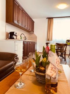 БЕЛИТЕ КЪЩИ - 5