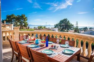 Ideal Property Mallorca - Casa Osborne - Port d'Alcudia - 1