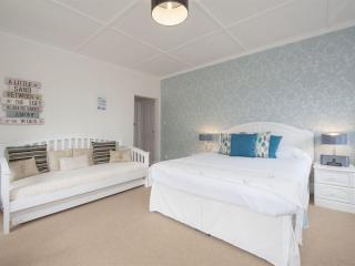 The Fishbourne - Fishbourne - 5