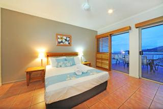 at Boathaven Bay Holiday Apartments - Airlie Beach - 8