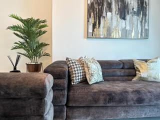 HiGuests - Luxurious High-Rise Apartment With Stunning Views - Dubai - 3
