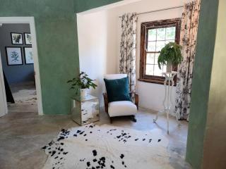 Bush Willow Suite - Villa Roc Guesthouse, Salt Rock Ballito Solar Power - Salt Rock - 1