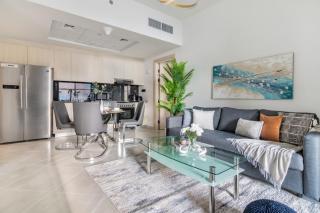 Corner Big Balcony Unit with Burj Khalifa View - Dubai - 9