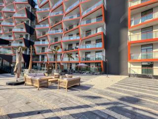 Corner Big Balcony Unit with Burj Khalifa View - Dubai - 1