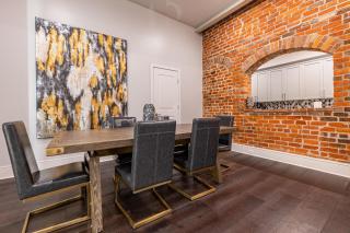The Crescent - New Orleans - 1