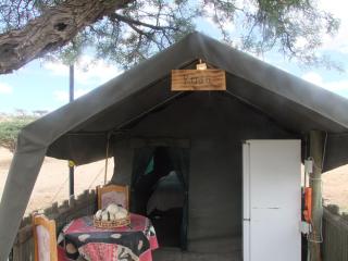 Desert Game Farm & Tented Lodge, Khomashochland, En Route to Sossusvlei - 5