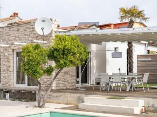 Villa Sad - prelijepa kuca u srcu Medulina - Medulin - 2