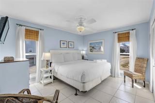 Unplugged - Gulf Shores - 2