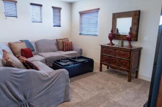 Pebble Cove- Near Zion NP and Sand Hollow - Washington - 1