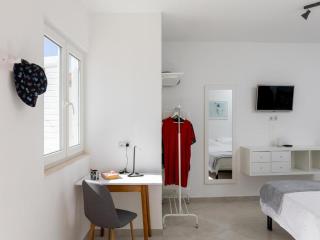 Sunny Palace Apartments - Dubrovnik - 3