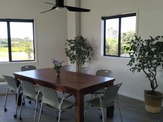 The Bowentown - Bowentown - 9