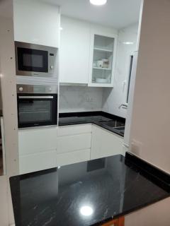 Apartamento bajo con terraza y piscina - Torrevieja - 2