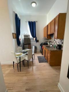 Elegant Studio near NYC, Bright & Modern - 3
