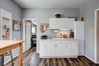 Red Bench Cottage Ideal location near parks, trails, skiing, hiking, biking, shopping extended stays welcome - Boise - 7
