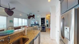 South Bay Beach Club #36 Penthouse - 3 Bedroom 3 Bathroom Unit - 1