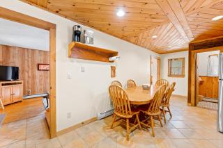 River Road Treehouse Retreat - Warrensburg - 6