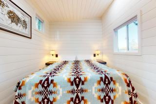 Lake Wooten Cabin - Tahuya - 9