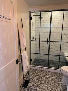 1878 Victorian Farm House near Asheville - 2