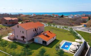 Holiday apartment in Privlaka with sea view, balcony, air conditioning, WiFi 3598-5 - Privlaka - 9