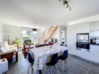 Maison rénovée proche mer 7 pers., jardin, wifi et ping-pong, 3 chambres, 2 salles d'eau - FR-1-361-426 - Carolles - 9