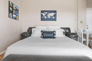 Unique Barn Stay Close to The Hills - 2