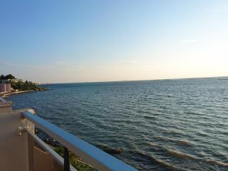 T2 avec climatisation, Wi-Fi et parking privé près des Thermes - FR-1-503-142 - 2