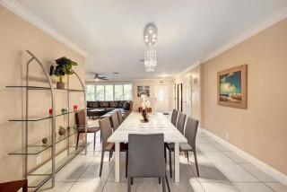 Great Location 5BR Heated Pool near Hollywood Beach - Hollywood - 4