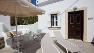 Chic & Modern Apartments with swim access - Calchi (Halki) - 4