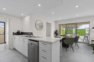 Luxury on Lewes - 9