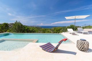 VILLA AMIRA Porto Cervo con vista Mozzafiato sul Mare,Piscina Privata,WELLNESS & SPA - Liscia di Vacca - 0