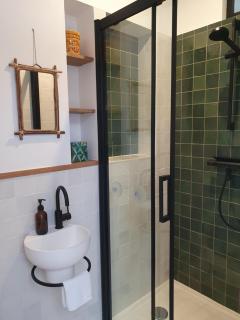 Chambre d'hôtes confort et charme Paris 9eme - Parijs - 8