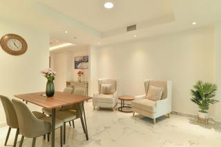Luxury Escapes - View of Canal & Burj Khalifa 1BR Large Premium Apt - Amna Tower - Dubai - 6