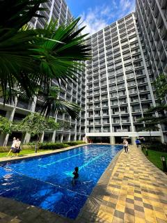 Victoria’s Place - Manila - 1