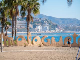 MALAGUETA Beach & Sun - 0